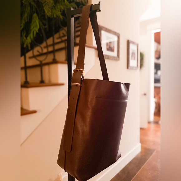 🤎 NWT Madewell The Essential Bucket Tote ~ Chocolate Raisin - Picture 8 of 10